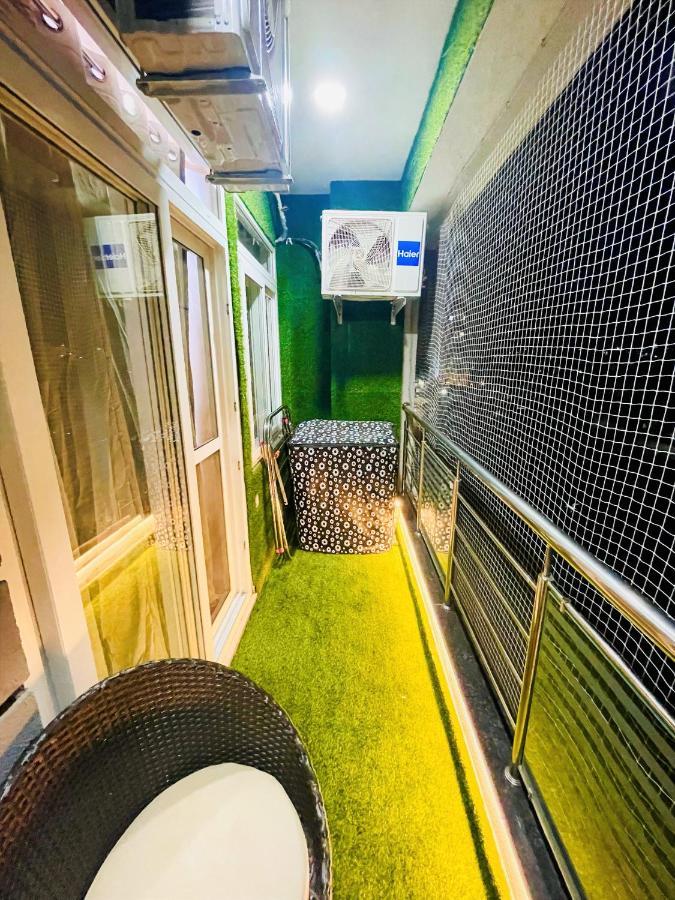 Airport Bliss Apartment+Balcony & Netflix + Prime Jaipur Exterior foto
